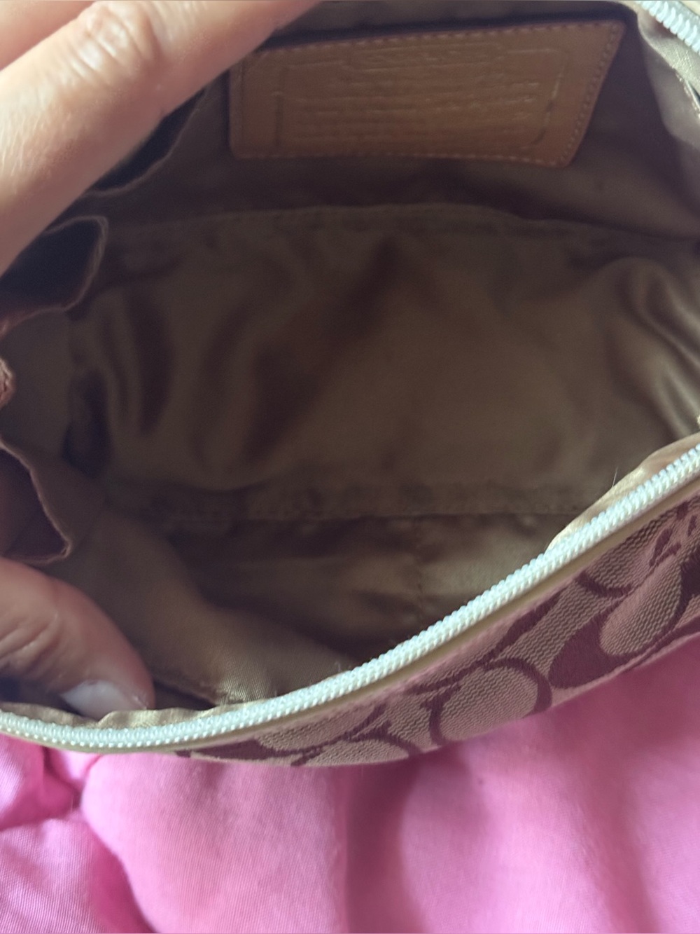 Coach Signature Pouch - Picture 6 of 9